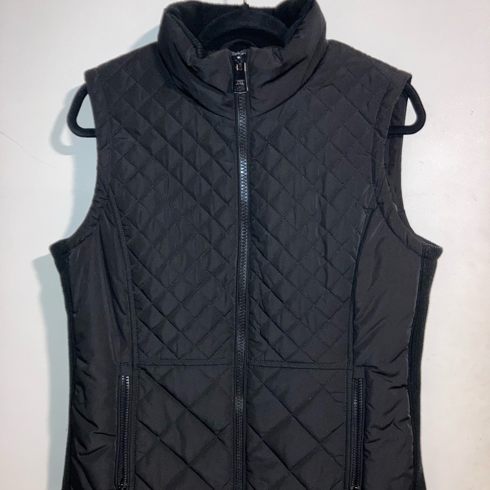 Andrew Marc | Sleeveless vest